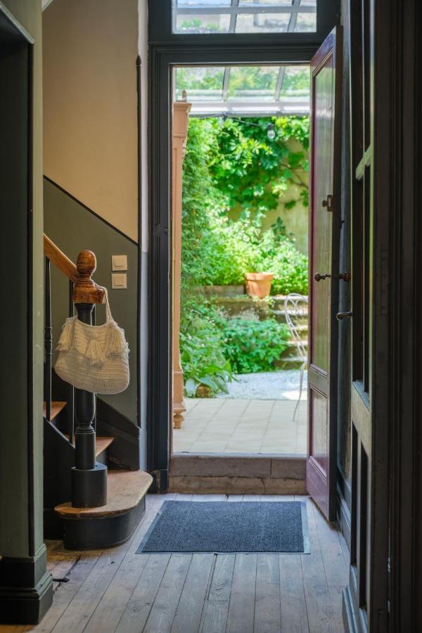 Appartement Avec Son Patio Dans Centre Historique De Bourg Ngoại thất bức ảnh